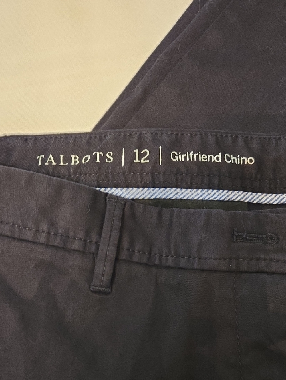 Talbots Black Girlfriend Chino Pants Size 12 - Picture 2 of 3